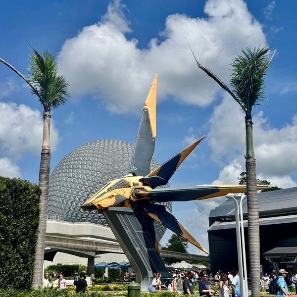 02_EPCOT_Guardians_Cosmic_Rewind