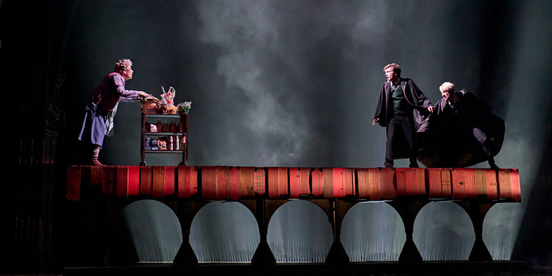 14.-West-End-Company-of-‘Harry-Potter-and-the-Cursed-Child’,-photo-by-Manuel-Harlan