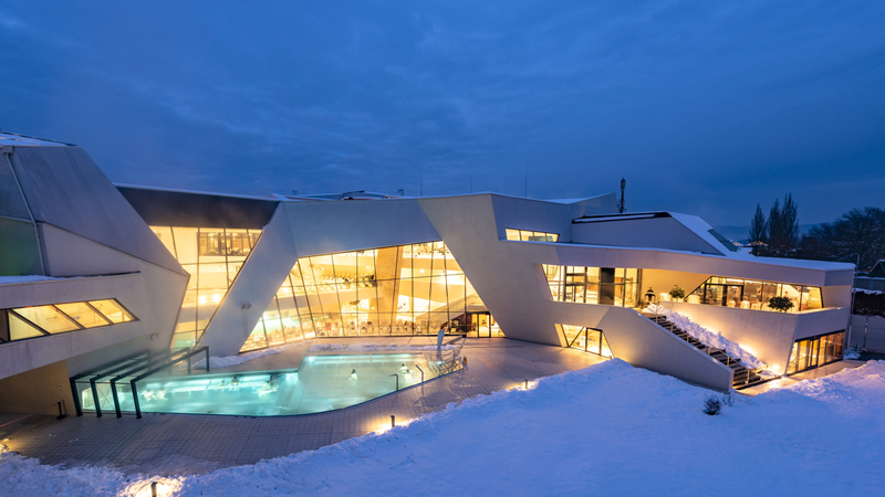 66899_KaerntenTherme-bei-Nacht_ThermenResort-Warmbad-Villach_Franz-Gerdl