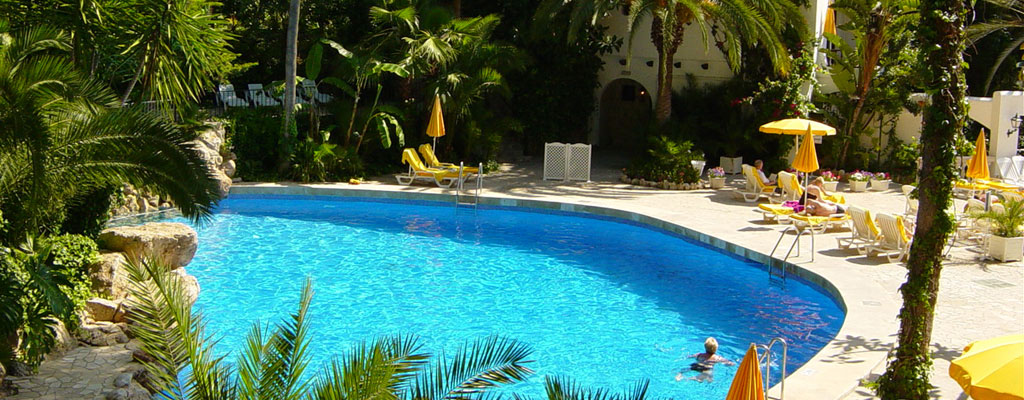 BonSol_Pool_aussen.Bild_Bonsol.jpg