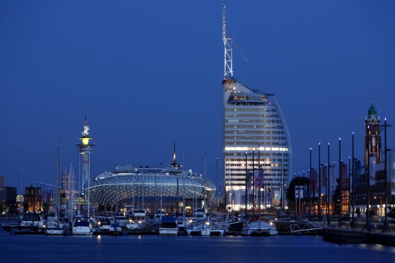 bremerhaven_marina_daemmerung_bild_bremerhaven_tourismus Bremerhaven Marina Bild: Bremerhaven Tourismus