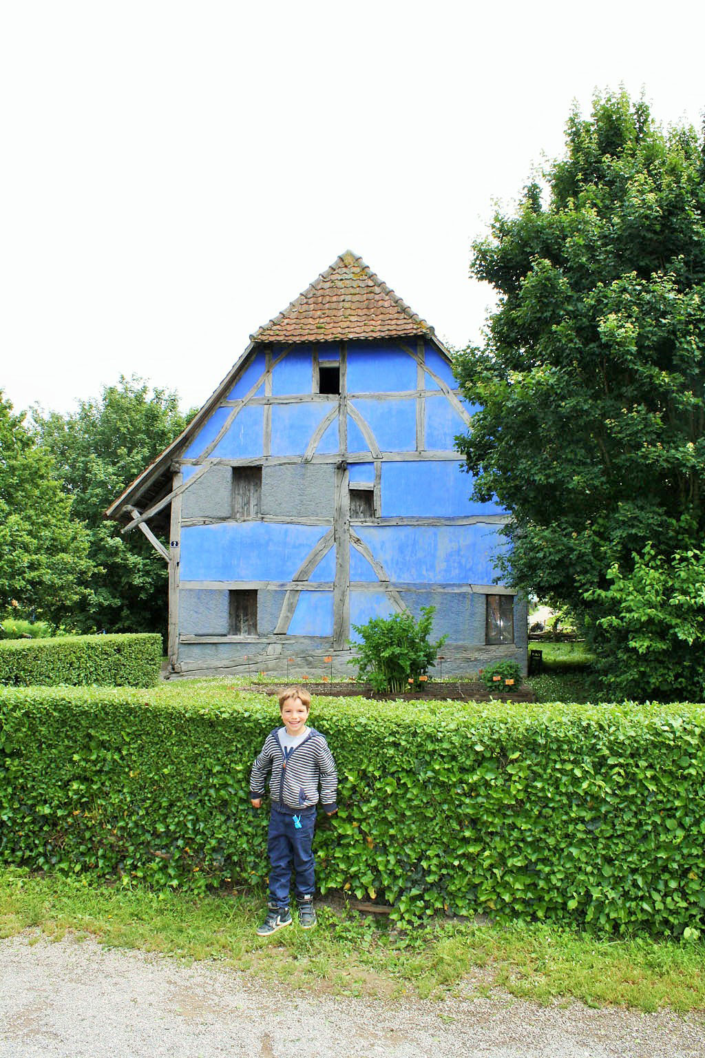 Ecomusee_Paul_blaues_Haus©AndreaFischer_Trips4Kids.de