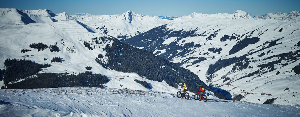 Fatbikes_Schnee_Bergwelt_Hotel Sonnleiten
