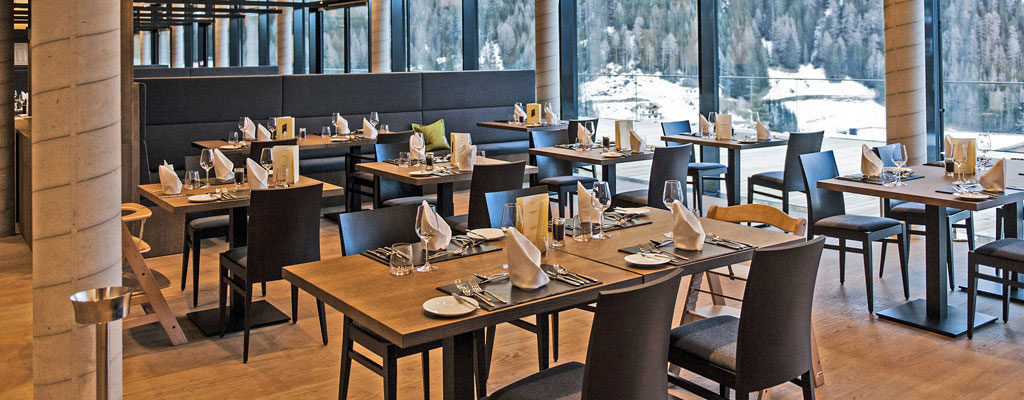 Gradonna_Restaurant_innen.Bild_Gradonna.quer.jpg