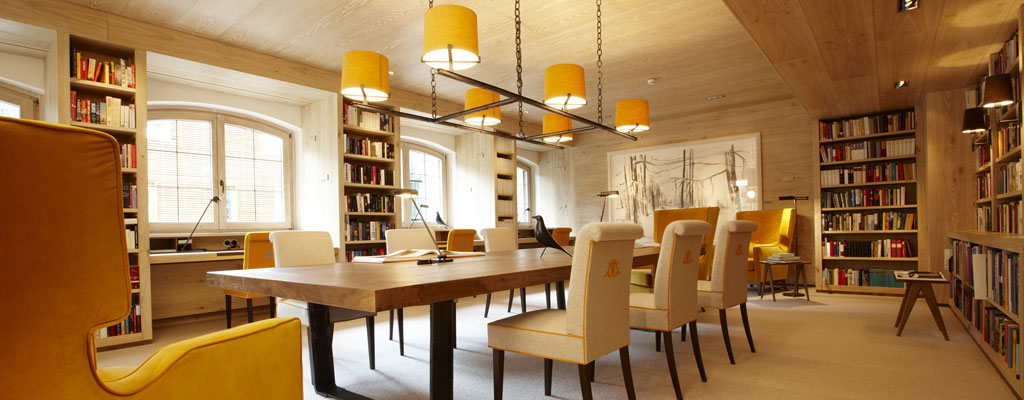 Hochschober_Bibliothek_Zuschnitt_Bild: PR_Hotel_Hochschober