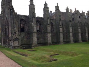 Holyrood_House_Ruine_Abbey.online