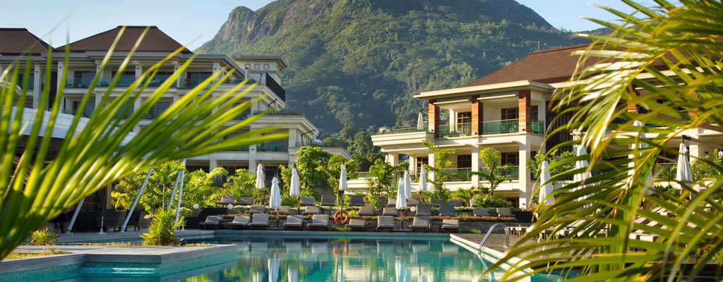 Savoy_swimming_pool__4