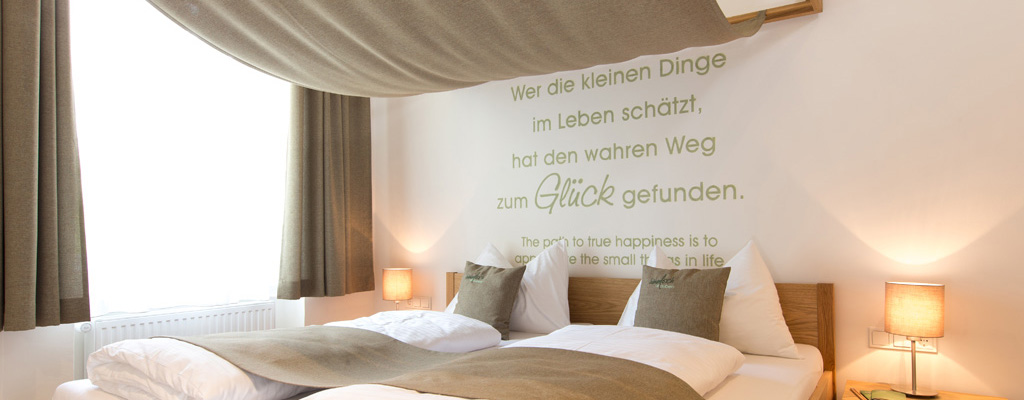 Schlafzimmer Brot & Wein © Widum Tourismusservice GmbH-Harry Schiffer