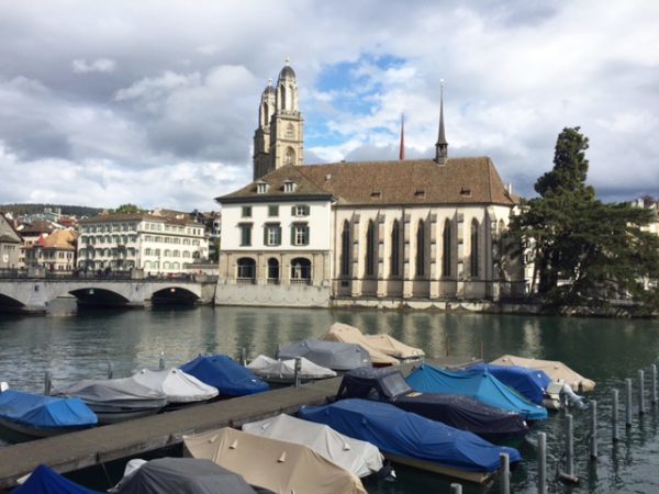 zuerich_grosses_muenster-bildsmh_trips4kids-de_