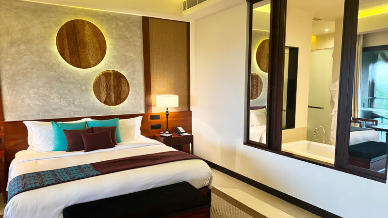 Anantara Kulatara Resort Sri Lanka - Suite mit Badewanne Anantara Kulatara Resort Sri Lanka - Suite mit Badewanne Foto: © Andrea Fischer, Trips4Kids.de