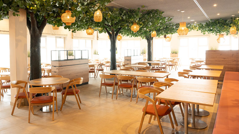 Beech_Resort_Boltenhagen-Restaurant-Windflueter.Bild.Beech_ResortPR.quer Beech Resort Boltenhagen - Restaurant Windflueter Bild: Beech Resort Boltenhagen PR