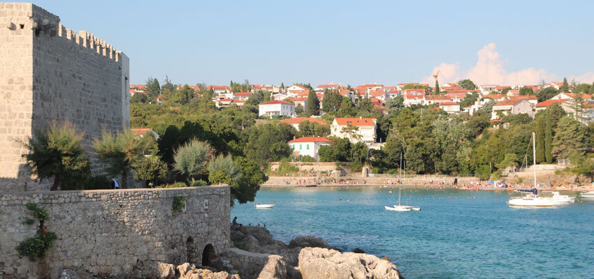 Blaue-Reise_Bucht©A.Friedlaender.quer Einfahrt in die Bucht zum Nationalpark Kornati in Kroatien auf der Blauen Reise