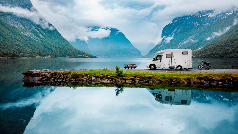 Camper am Bergsee, Foto: Camperdays