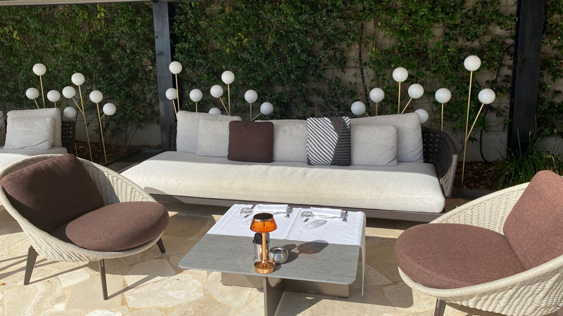 Castelfalfi - Terrasse Bar Ecru