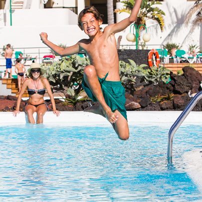 Club_La_Santa_jump-right-into-our-leisure-pool.Bild@ClubLaSanta.1 Club_La_Santa_jump-right-into-our-leisure-pool.Bild@ClubLaSanta.1