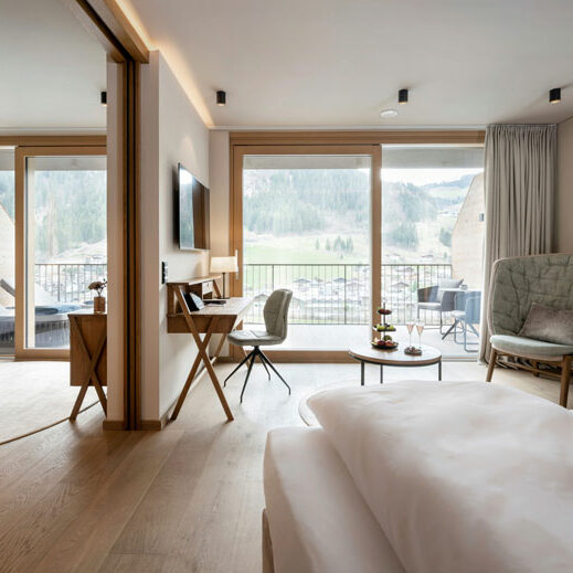 DAS_EDELWEISS_Salzburg_Mountain_Resort_Suite_CGuenter_Standl