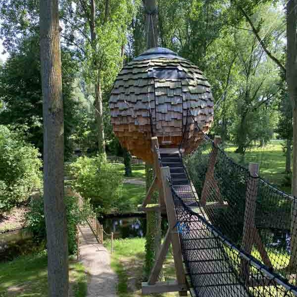 Domaine Natureza - Baumhaus Schlafkugel