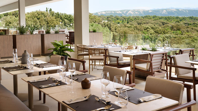 Emerald-Restaurant-Terasse_Arba-Resort-Valamar-Collection-©-Valamar.quer Arba Resort Valalmar Collection - Emerald Restaurant Bild: Valamar Collection PR