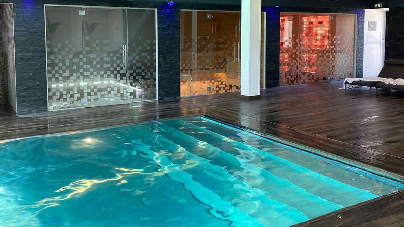 Fairway Hotel Arras - Pool im Spa