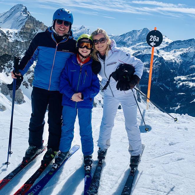 Family in Obertauern- 26a, schwarze Piste Family in Obertauern- 26a, schwarze Piste @ Foto: Trips4Kids.de, Andrea Fischer
