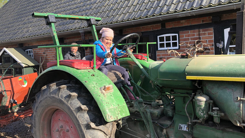 Feriendorf-Presener-Deichkron Trekker fahren