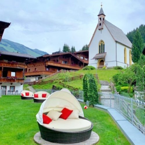 Galtenberg Daybeds bei Kapelle © Foto: Andrea Fischer