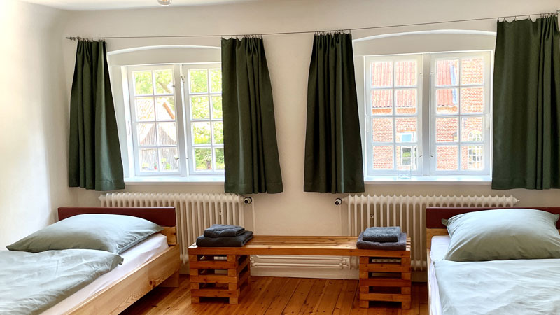 Gutshof-Deutsch-Nienhof_Doppelzimmer.Bild.Gutshof-Deutschn-Nienhof.quer Gutshof Deutsch-Nienhof - Doppelzimmer