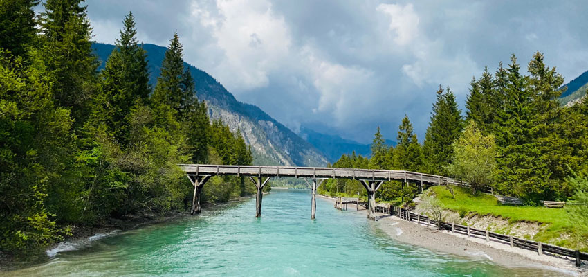 Heiterwanger_See_Bruecke.Bild.Trips4kids.quer Heiterwanger See Tirol - Bruecke