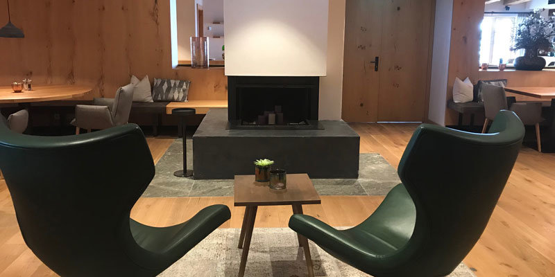 Hotel-Der-Baer_Kamin.Bild.T4K.quer Hotel Der Baer Kamin