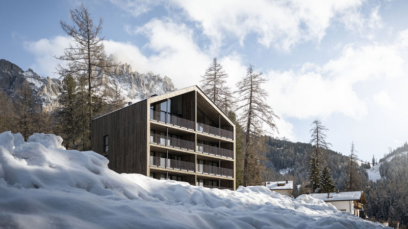 Hotel_Maria_EcoLodge.Aussen_Winter.Bild.©AlexFilz.quer Hotel Maria Obereggen: Eco Lodge Außenansicht im Winter Bild: Alex Filz