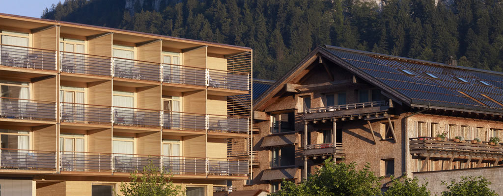 hotel-post-bezau_Ansicht_außen.Bild_Hotel_Post.quer.jpg Hotel Post in Bezau - Außenansicht