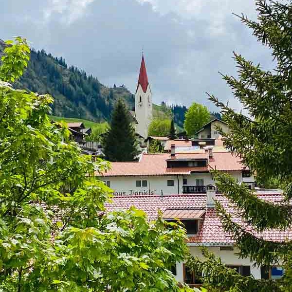 Hotel_Singer_Berwang_Ausblick.Bild.Trips4kids.1 Hotel Singer Bergwang - Ausblick vom Hotel