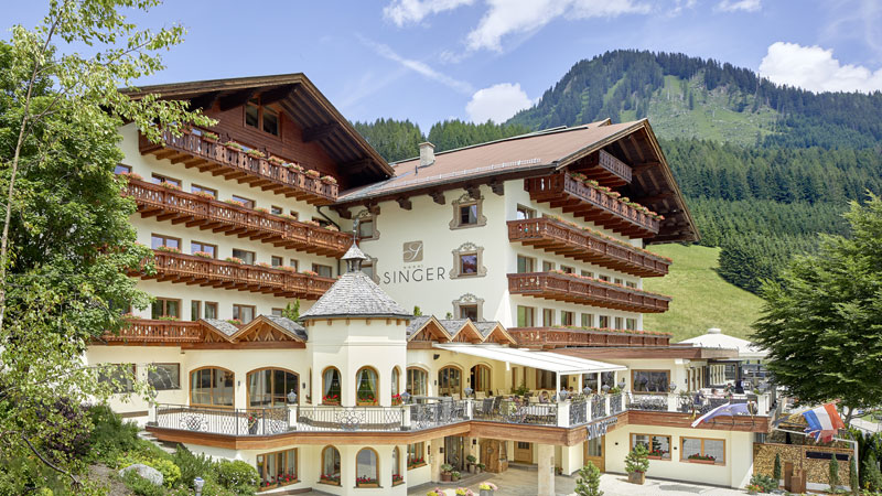 Hotel_Singer_Berwang_Aussenansicht.Bild.Hotel_Singer_Relais_Chateaux.quer Hotel Singer Berwang - Aussenansicht Bild: Hotel Singer; Relais & Chateaux