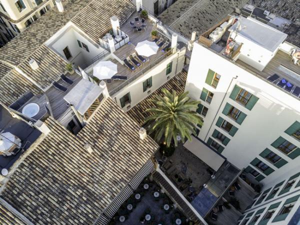 Hotel Tres Ausblick Terrasse Ausblick vom Dach des Hotels Tres