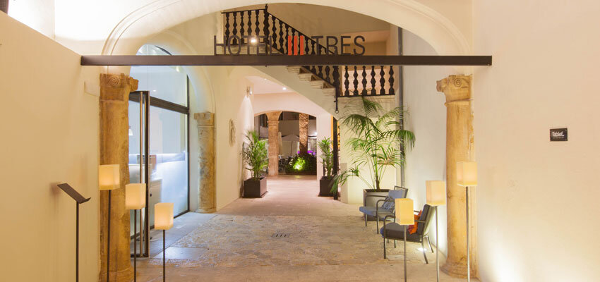 Hotel Tres in Palma Eingangsbereich Eingang im Hotel Tres in Palma