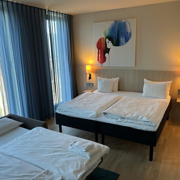 familienzimmer-scandic-hamburg-emporio-scandic-hamburg-aline-scheuboeck-trips4kids familienzimmer-scandic-hamburg-emporio-scandic-hamburg-aline-scheuboeck-trips4kids