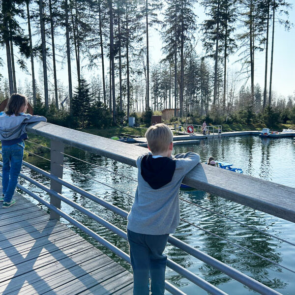 Jungs-Bruecke-Center_Parcs_Allgaeu Jungs-Bruecke-Center_Parcs_Allgaeu Foto: © Aline Scheuböck Trips4Kids.de