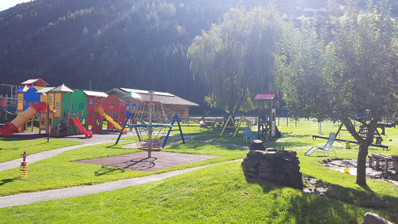 Spielplatz Kinderhotel Felben Spielplatz Kinderhotel Felben Foto: © Aline Scheuböck, Trips4Kids.de