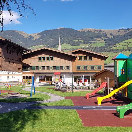 Kinderhotel Felben mit Rutschen und Garten Kinderhotel Felben mit Rutschen und Garten Foto: © Aline Scheuböck, Trips4Kids.de