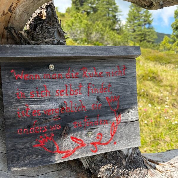 Kinderhotel_Kroeller_Ruhepfad_Spruch