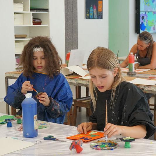 Kinderkunsthaus-Kids-beim-Malen.Bild@A.Schmelter.5 Kinderkunsthaus Kinder beim Malen