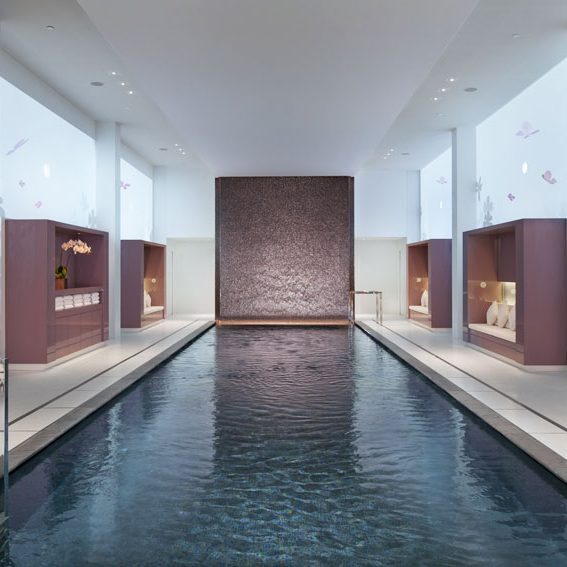 Mandarin-Oriental-Paris-Le-Spa-Pool.Bild.MandarinOrientalPR.1 Pool im Mandarin Oriental Paris