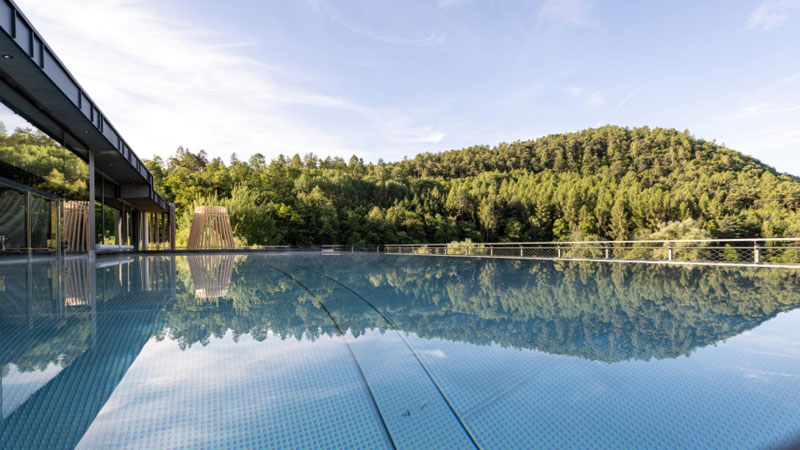 Nahaufnahme-Dachterrassenpool-Gartenhotel-Moser-Bild.©-Alfred-Tschager.quer Nahaufnahme Dachterrassenpool Gartenhotel Moser Bild: Alfred Tschager