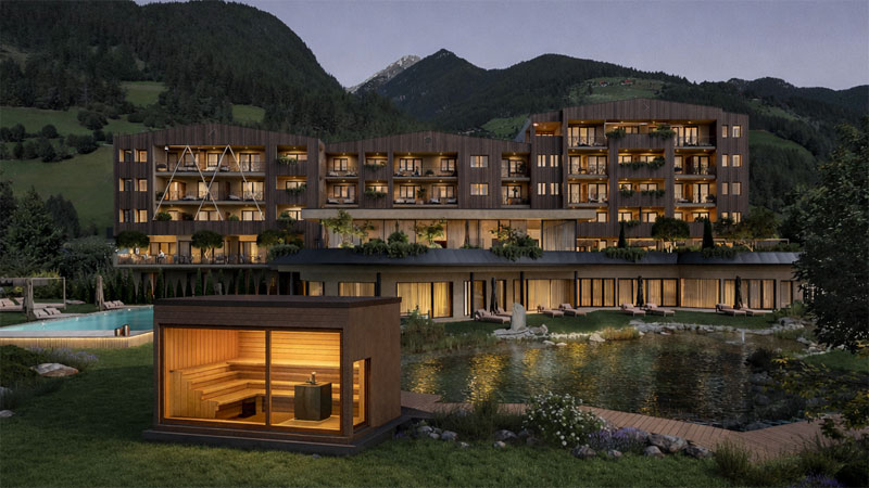 Naturhotel_Molin_MIT_Aussensauna_Sommer_Abend.Bild.Naturhotel_Molin.quer Naturhotel Molin - Ansicht mit Aussensauna am Abend Bild: Naturhotel Molin