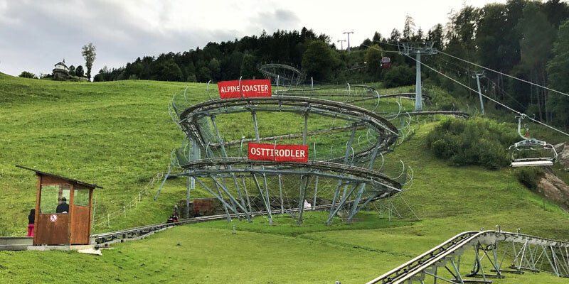 Osttirodler-Zie-Loopingl