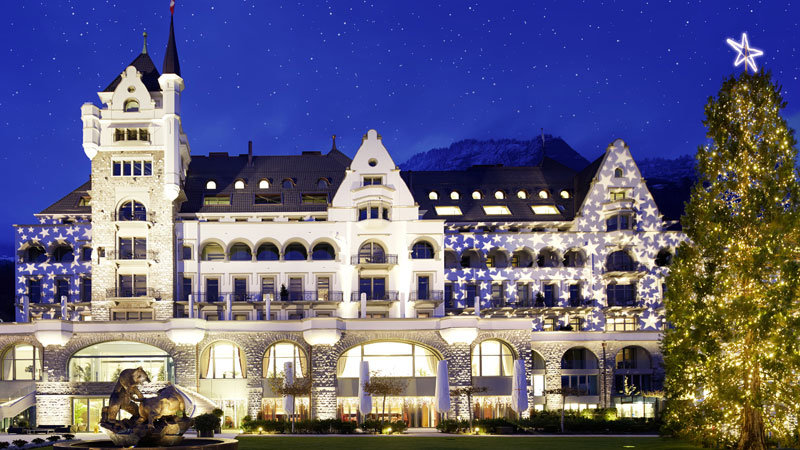 Park Hotel Vitznau Aussenansicht Winter