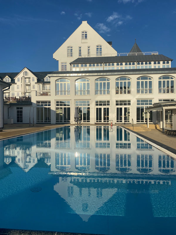 Precise_Hotels_Schwielowsee.Outdoorpool.Bild.T4K.15 Precise Hotel Schwielowsee: Outdoorpool Bild: Sandra Müller-Hofner, T4K