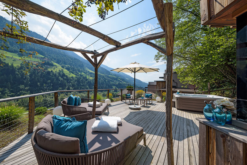 Quellenhof_Terrasse Bild--QuellenhofPR.9