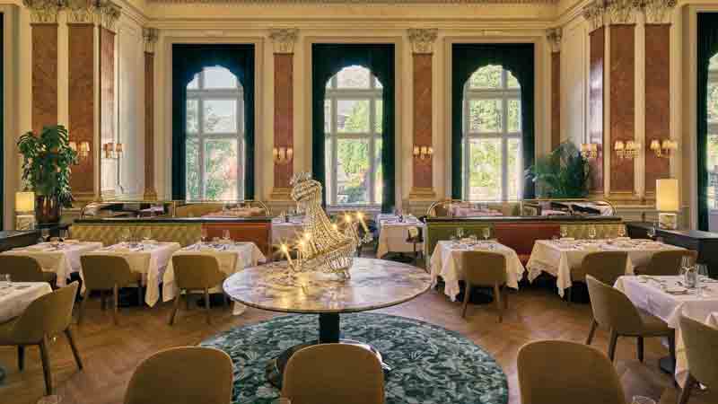 restaurant-straubinger-saal-interior-Bild_Arne_Nagel.1 Grand Hotel Straubinger - Restaurant Saal Interior Bild: Arne Nagel