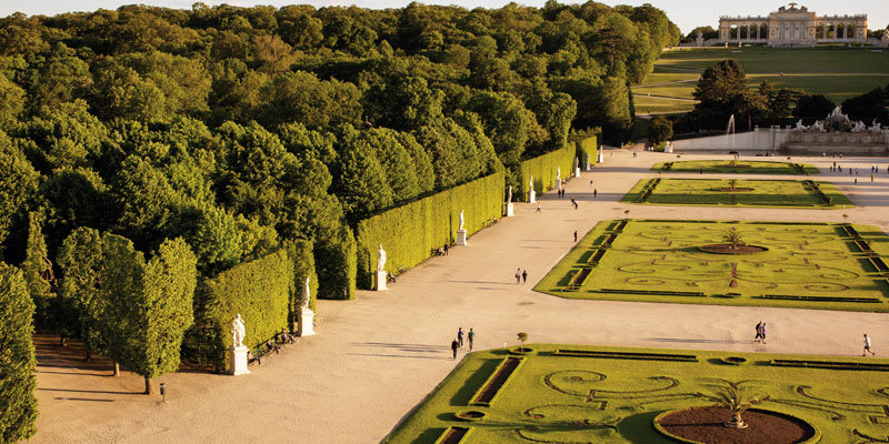 _Schlosspark_Schoenbrunn©-WienTourismusPeter-Rigaud